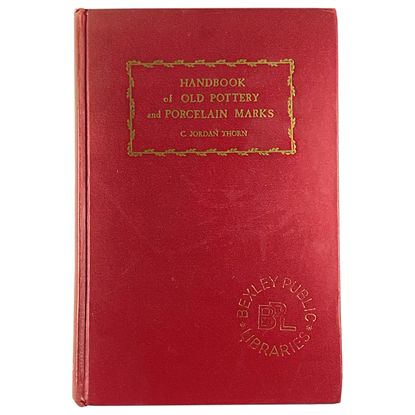 Обложка книги HANDBOOK of OLD POTTERY and PORCELAIN MARKS